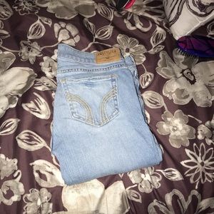 Light wash skinny jeans